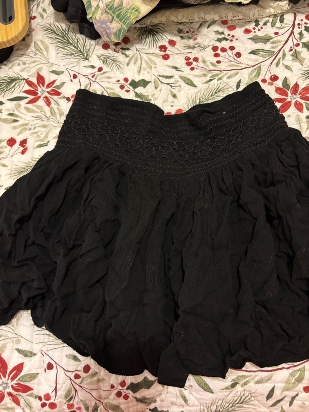 Flowy ruffled mini skirt